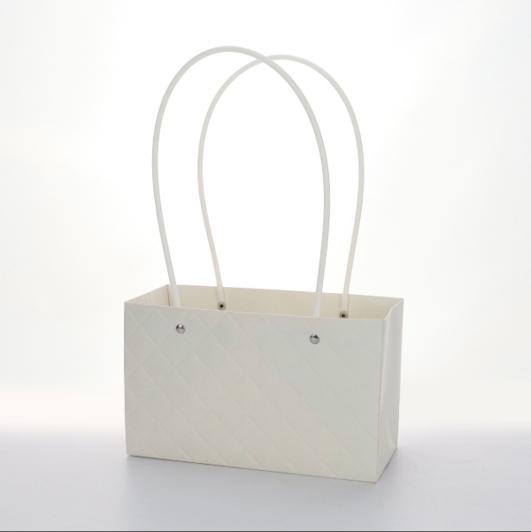 05-FLWBAG-WHI